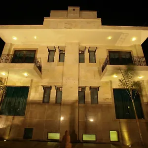 https://justa-gurgaon.top-gurgaonhotels.com